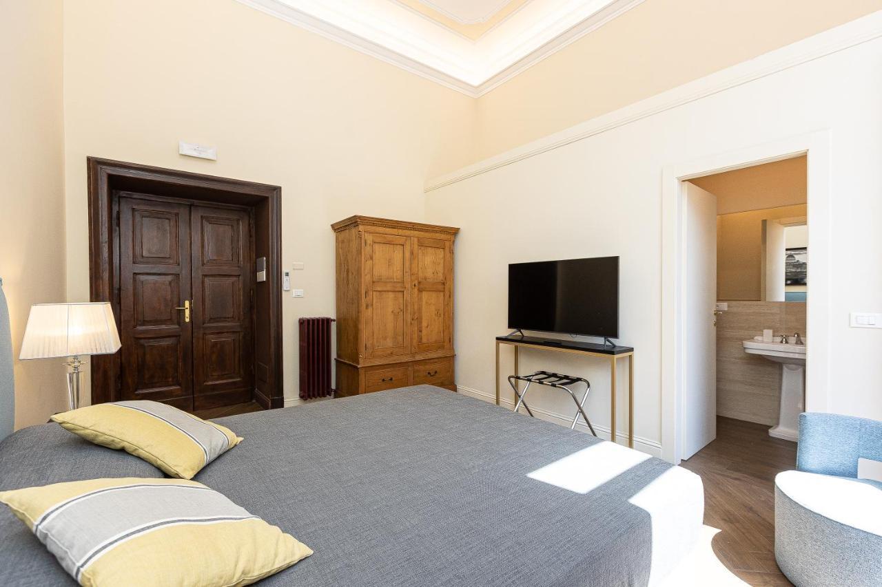 Spa Apartment Via Barberini روما المظهر الخارجي الصورة