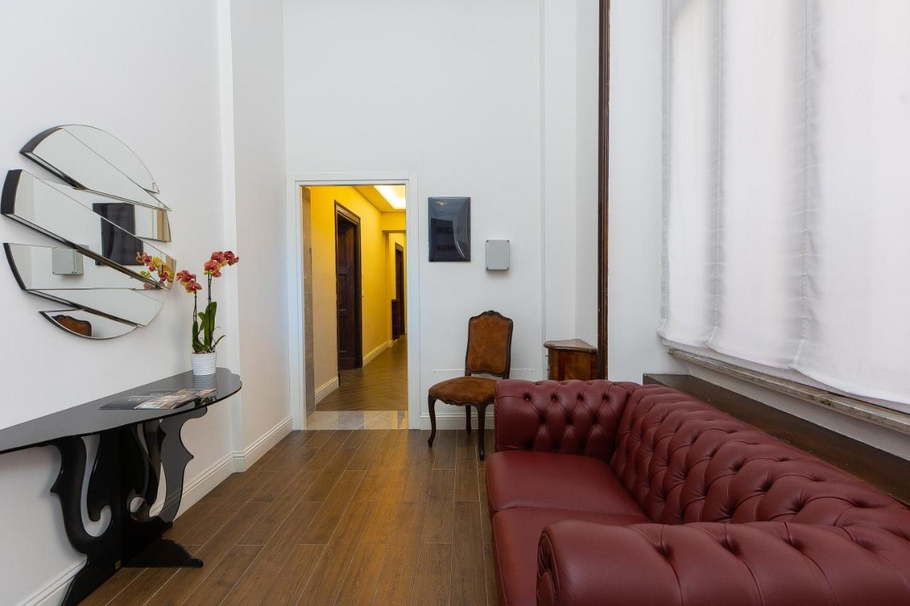 Spa Apartment Via Barberini روما المظهر الخارجي الصورة