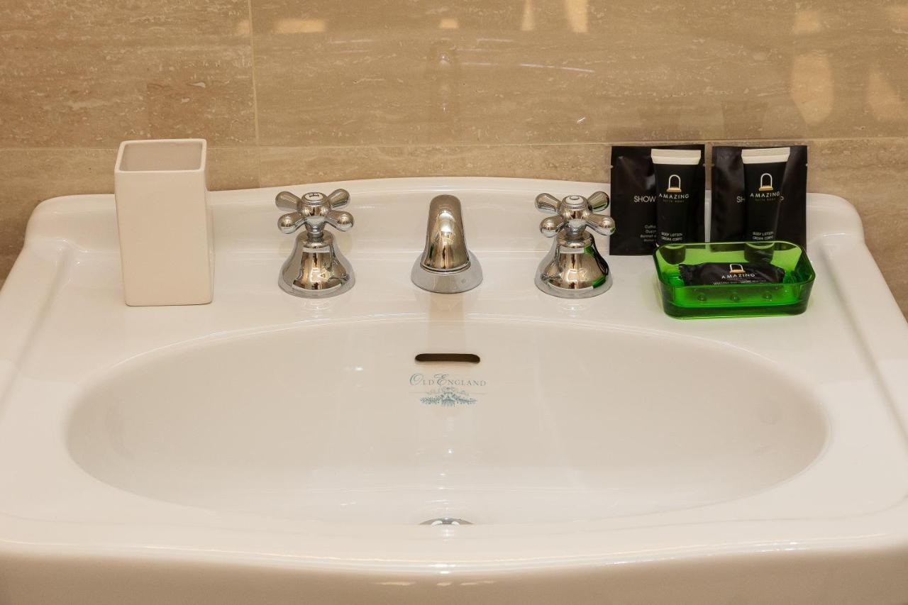 Spa Apartment Via Barberini روما المظهر الخارجي الصورة