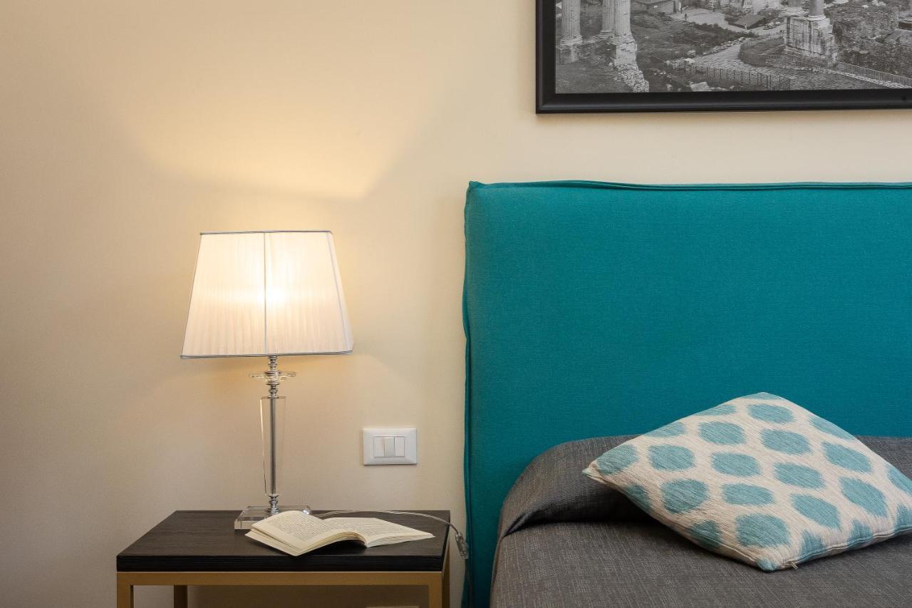 Spa Apartment Via Barberini روما المظهر الخارجي الصورة