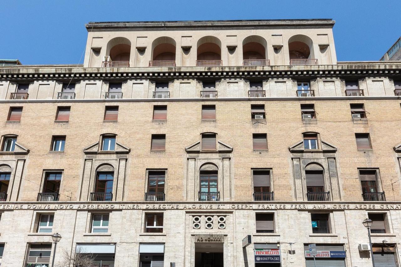 Spa Apartment Via Barberini روما المظهر الخارجي الصورة